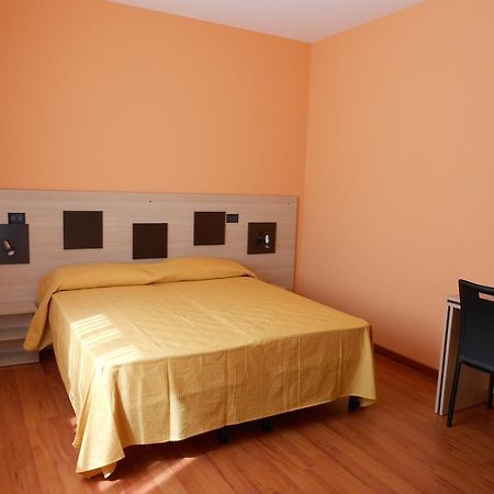 Alta Marea Hotel Gioiosa Marea Zewnętrze zdjęcie